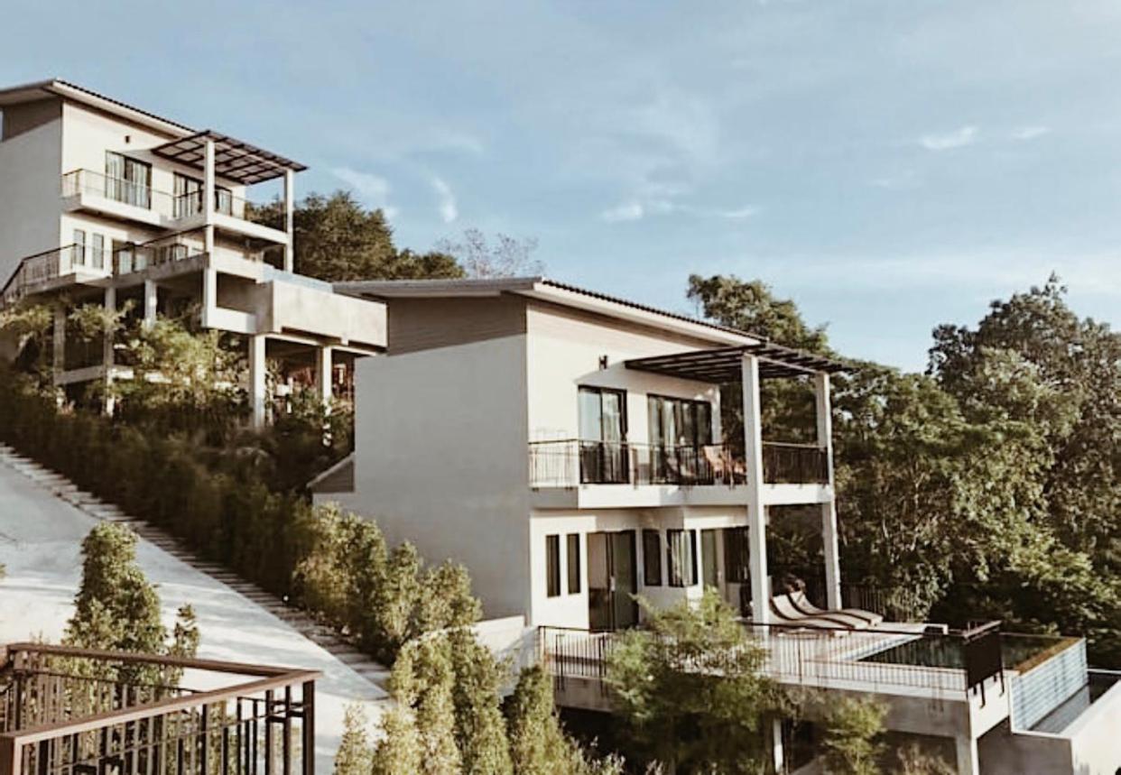 High Life Villas サラダビーチ エクステリア 写真